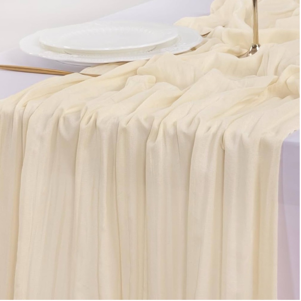 Elegant Cream Table Runner
